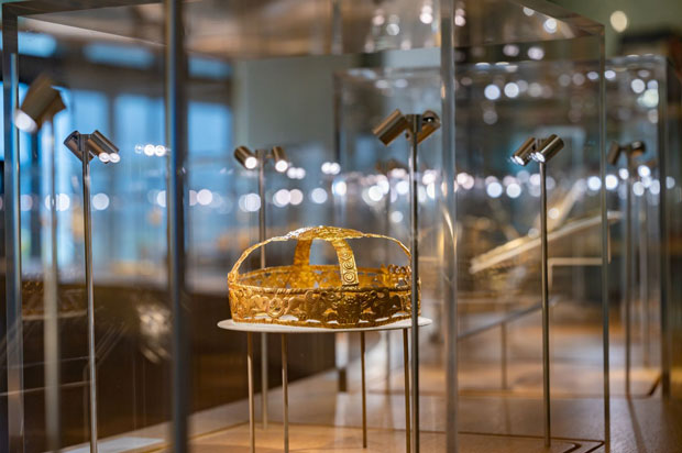 آخرین نمایشگاه L’ÉCOLE از تاریخ طلایی سه هزار ساله درخشان الهام گرفته شده است